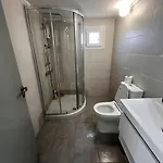 Floor Flat In 2 Nicósia