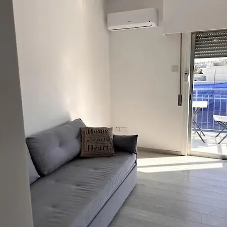 Apartamento Floor Flat In 2