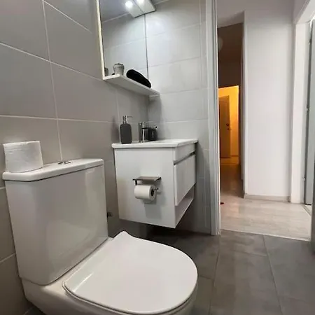 Apartamento Floor Flat In 2