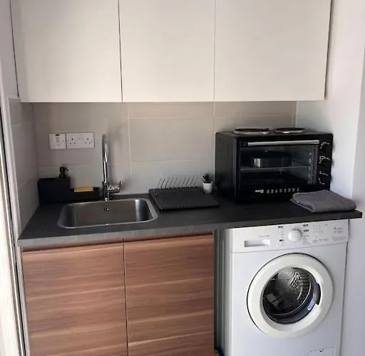 Floor Flat In 2 尼科西亚