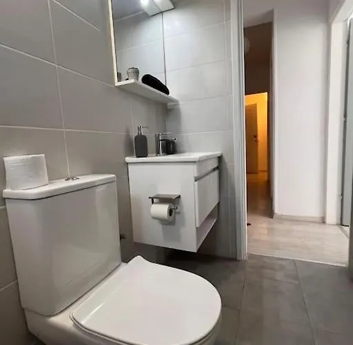 公寓 Floor Flat In 2